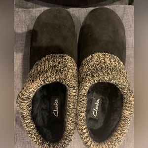 Clarks sweater clog